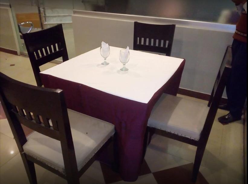 Hotel Multan Continental Экстерьер фото
